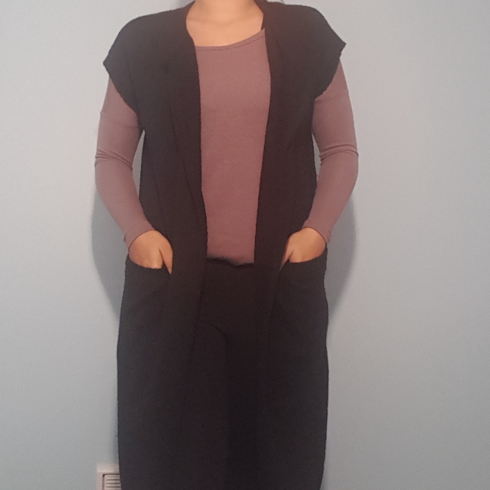 ICHI black vest cardigan